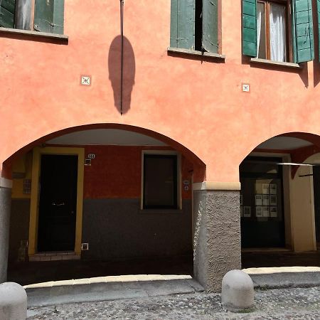 Appartamento Ai Portici Di Via Savonarola 파도바 외부 사진